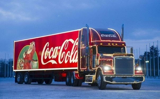 Ничто не может создать такое Новогоднее настроение,как реклама от Coca-Cola.