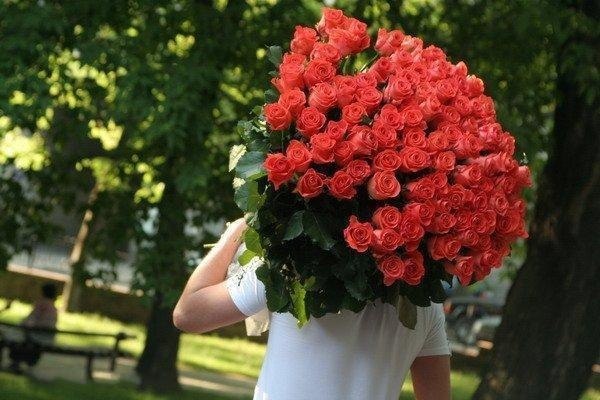 Парни, которые дарят каждый день своим девушкам цветы, ВЫ ЧУДО