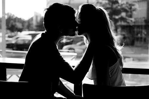 Я ахуел, когда понял, что поцеловать тебя я хочу больше, чем переспать.