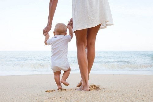 Иметь ребёнка - это богатство, быть мамой - великое счастье!
