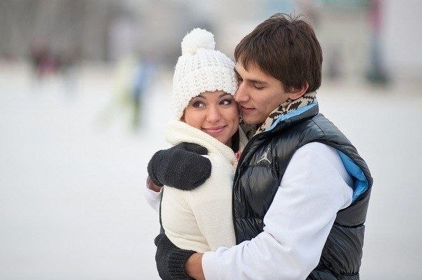 Судьба нас сама друг к другу приводит... Свою половину сам Бог нам находит... Ведь главное в жизни всему своё время... Быть в нужный момент и в нужное время...